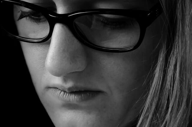 sad woman black and white